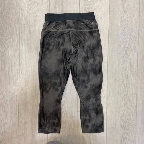 Nike Dri Fit Stay Warm Printed Running Capri Pants Womens Small - Picture 9 of 11